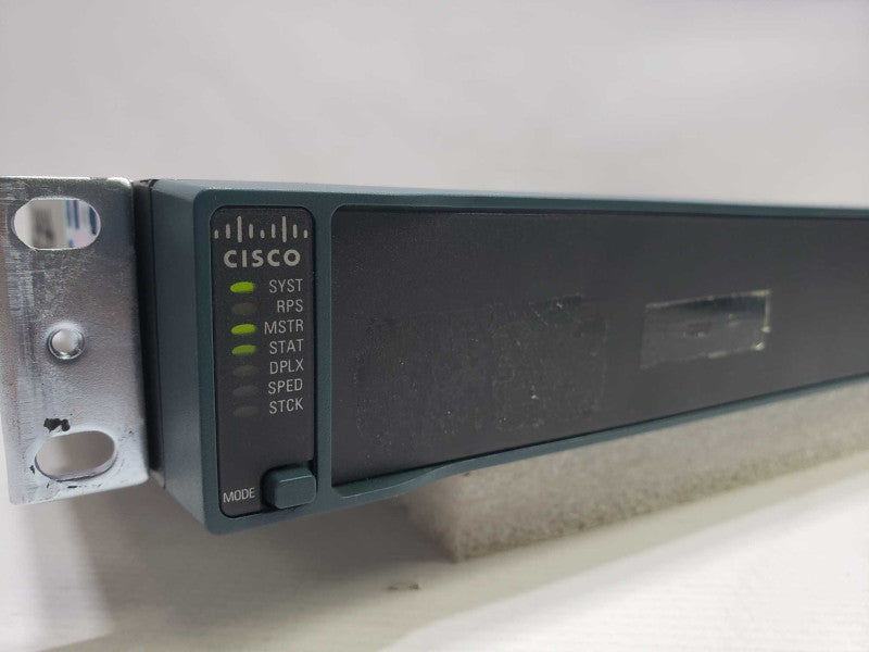 Cisco WS-C2960S-24TS-L 24 Port Gigabit Network Switch w/ 4 SFP Q)