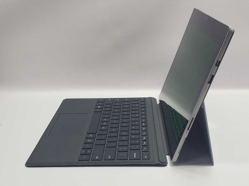Microsoft Surface Pro 5 (1796) i5-7300U 8GB RAM 256GB Storage |