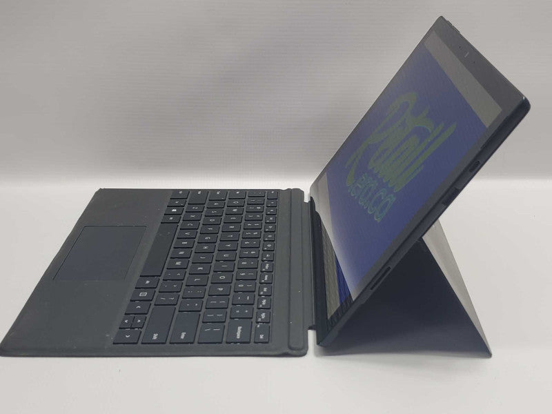 Microsoft Surface Pro 7 (1866) i7-1065G7 16GB RAM 256GB Storage |