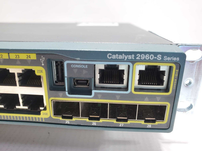 Cisco WS-C2960S-24TS-L 24 Port Managed Gigabit Switch, 4x SFP - LAN Base  Q~