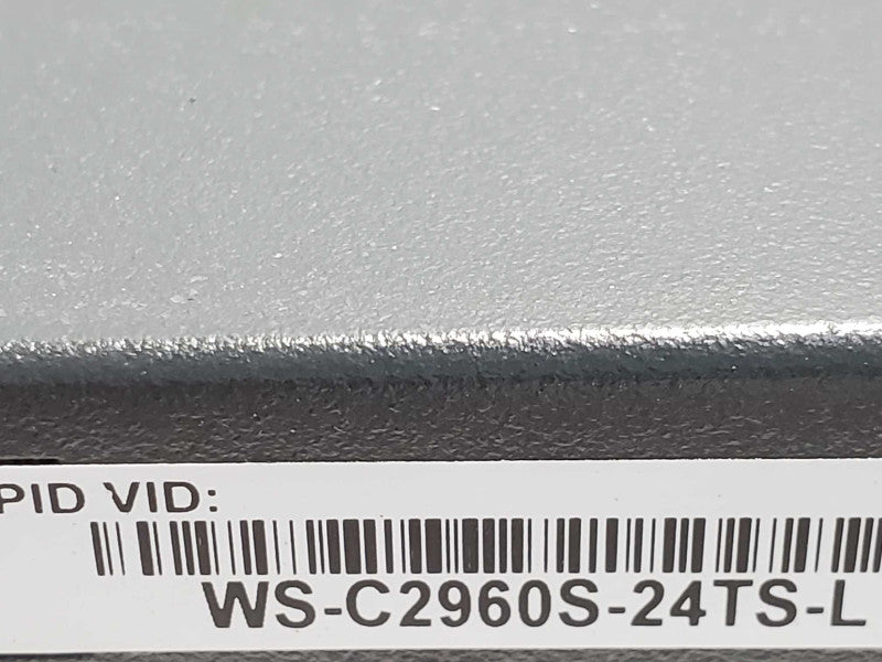 Cisco WS-C2960S-24TS-L 24 Port Managed Gigabit Switch, 4x SFP - LAN Base  Q~