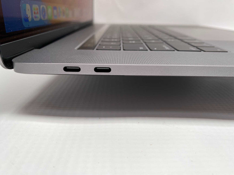 2017 MacBook Pro 15-inch TouchBar with i7 CPU 16GB RAM & 1TB Storage  -
