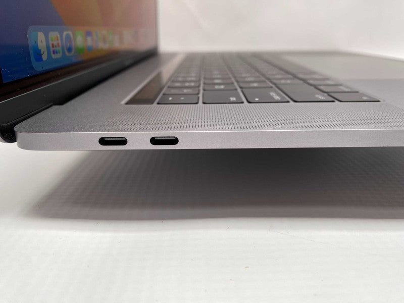 2017 MacBook Pro 15-inch TouchBar with i7 CPU 16GB RAM & 1TB Storage  -