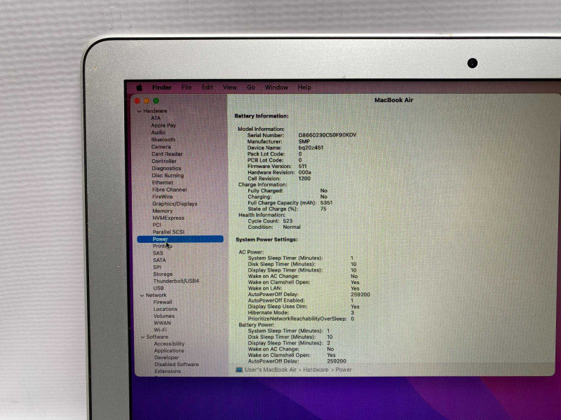 Early 2015 13-inch MacBook Air with Intel i7 CPU 8GB RAM & 128GB Storage  -