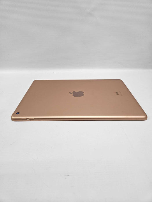 Apple iPad 8th Gen A2270, 128GB, Wi-Fi Only, 10.2\\" Gold )