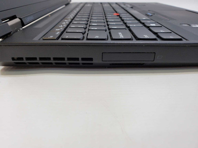 Lenovo P50 Xeon E3-1505M v5 @ 2.8 GHz 32GB Ram 250GB SSD M2000m 4GB [Read] (