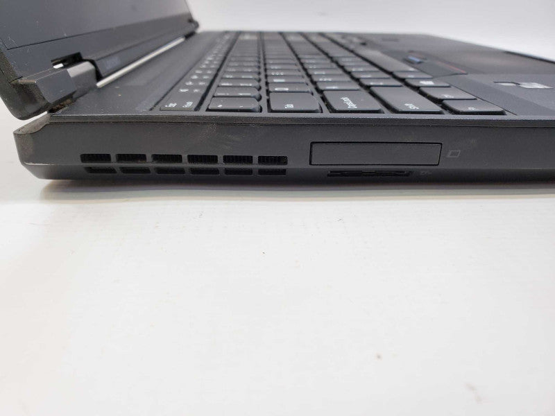 Lenovo P51 Xeon E3-1505M v6 @ 3.0 GHz 32GB Ram 250GB SSD M2200m 4GB [Read] (