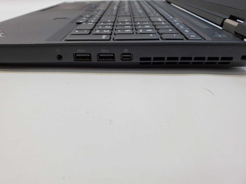 Lenovo P51 Xeon E3-1505M v6 @ 3.0 GHz 32GB Ram 250GB SSD M2200m 4GB [Read] (