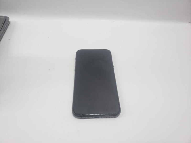 Apple iPhone 11 Pro 64 GB **READ** )