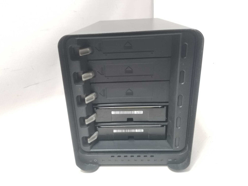 Drobo 5D DRDR5-A, 5 x 3.5\\" Bay, 2x 2TB HDDs, 2x Thunderbolt Ports _