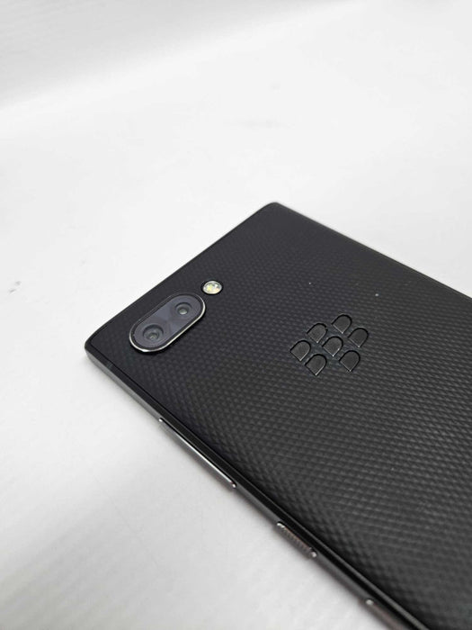 BlackBerry Key 2 BBF100-2 64 GB Unlocked With Box )
