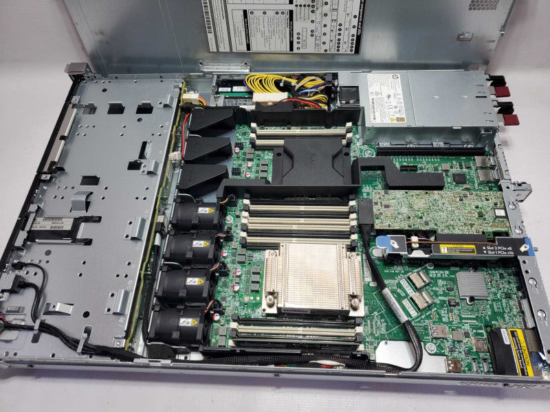 HP StoreEasy 1450 4-Bay NAS Server Xeon E5-2603(v3) 1.6Ghz/8GB, P440, NO HDDs ~