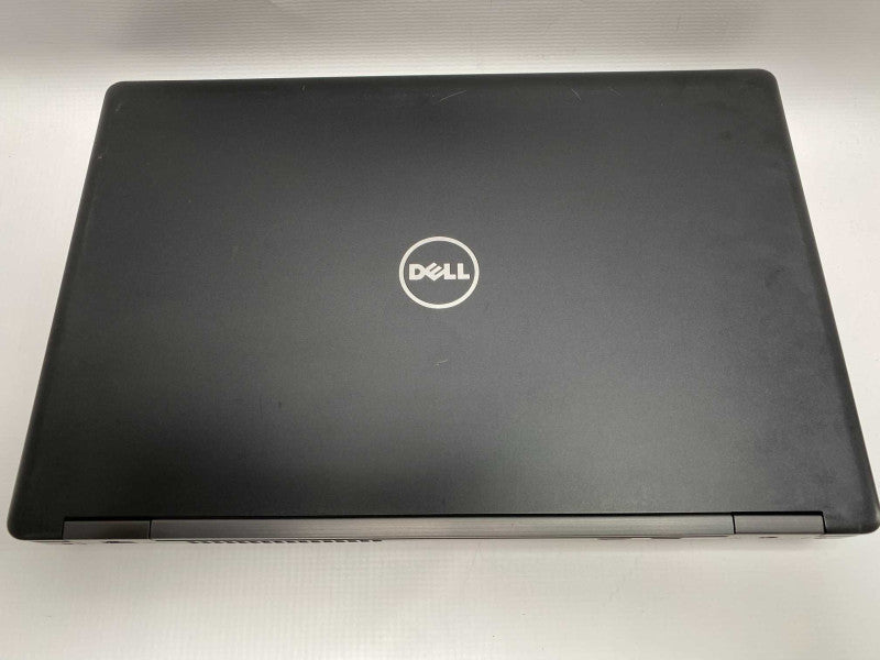 DELL precision 3520 with XEON E3-1505M v6 CPU 16GB RAM & 512GB SSD Storage  -