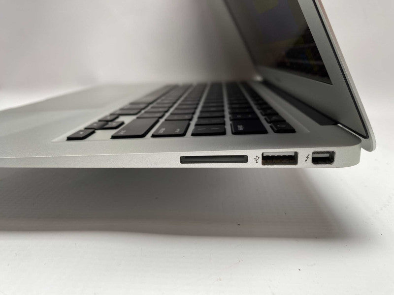 2017 13-inch MacBook Air with i7 CPU 8GB RAM & 250GB Storage  -