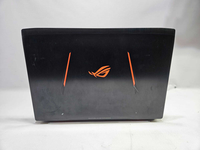 Asus Strix GL502VS i7-6700HQ 32GB RAM 1TB HDD 500GB SSD GTX 1070 **READ** )