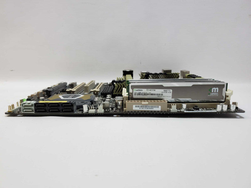 Kit MB Asus Sabertooth x58 + Core i7-930 @ 2.8GHz + 12GB DDR3 (