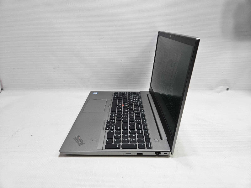 Lenovo ThinkPad E580 i7-8550U @ 1.80GHz 16GB RAM 250GB SSD )