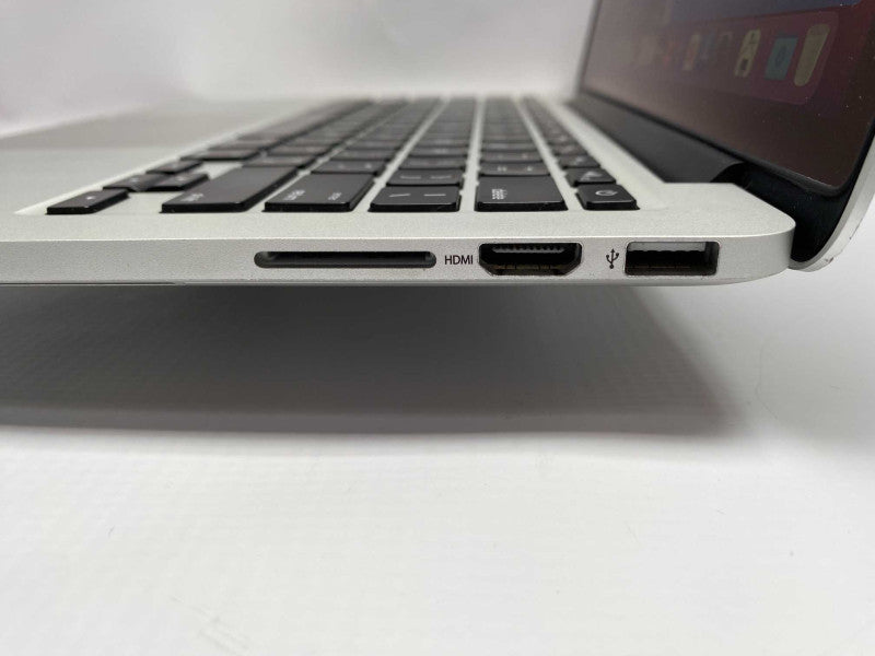 Late 2013 MacBook Pro 13-inch with i7 CPU 8G BRAM & 250GB Storage  -