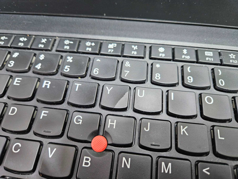 Lenovo Thinkpad T470 i5-6300U 16GB RAM 250GB SSD *READ* )