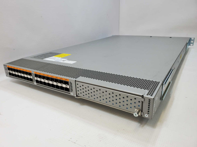 Cisco N5K-C5548UP N5K-C5548P 32 Port 10GB Fiber Switch (