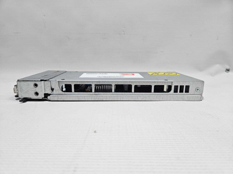 44X1926 IBM / BROCADE 20-PORT 8GB SAN SWITCH MODULE )
