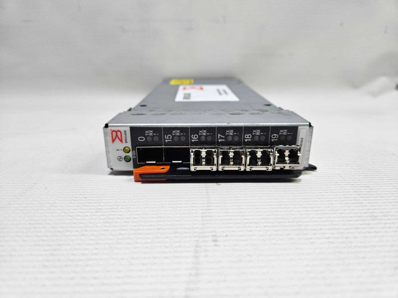 44X1926 IBM / BROCADE 20-PORT 8GB SAN SWITCH MODULE )