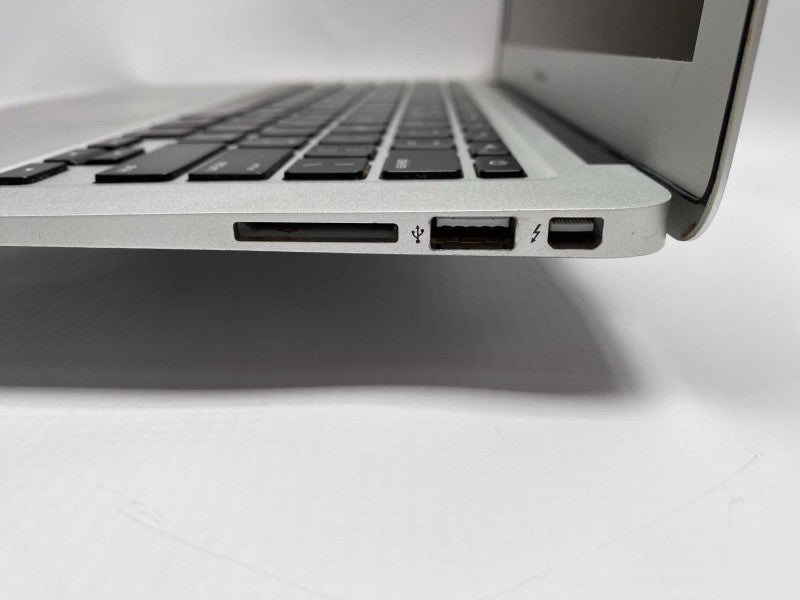 Early 2014 MacBook Air 13-inch with i5 CPU 4GB RAM & 480GB Storage  -