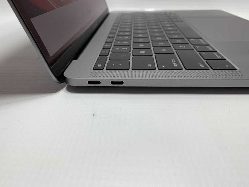 MacBook Pro 13-inch 2017 with i5 CPU 16GB RAM & 256GB Storage $