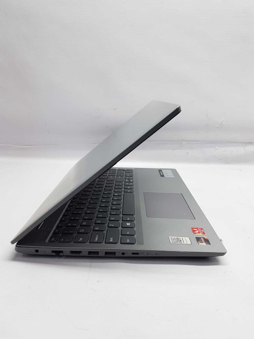Lenovo IdeaPad L340-15APi Ryzen 5 3500U @ 2.1ghz / 8gb ram / Vega 8 iGpu #