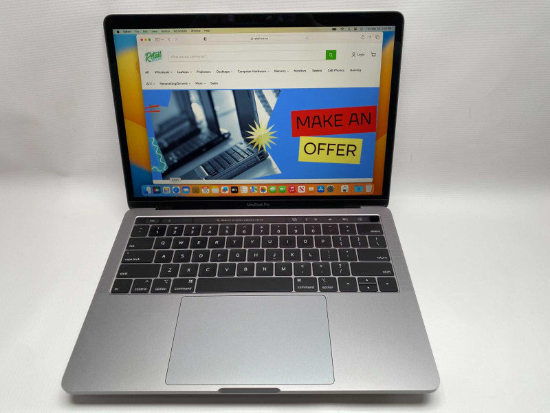 2018 MacBook Pro 13-inch with i5 CPU 8GB RAM & 250GB Storage READ  -