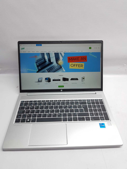 HP ProBook 650 G8 i5-1135G7 @ 2.40ghz / 8gb ram / 256gb SSD / READ #
