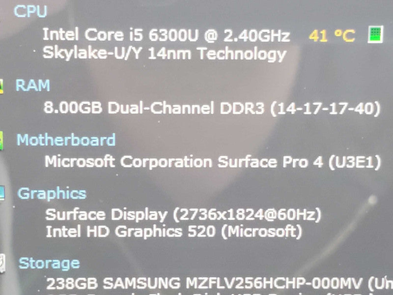 Microsoft Surface Pro 4 (1724) i5-6300U 8GB RAM 256GB Storage (READ) |