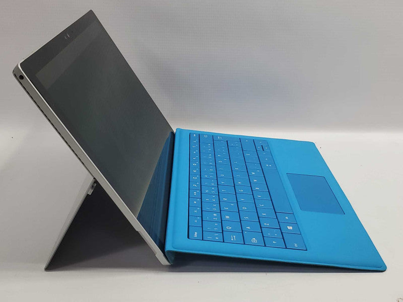 Microsoft Surface Pro 4 (1724) i5-6300U 8GB RAM 256GB Storage (READ) |