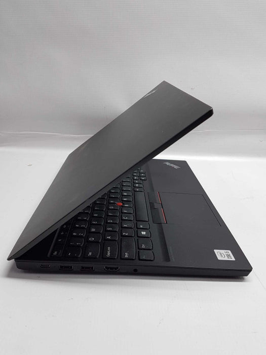 Lenovo E15 i5-10210U @ 1.60ghz / 8gb ram / 256Gb SSD / READ #