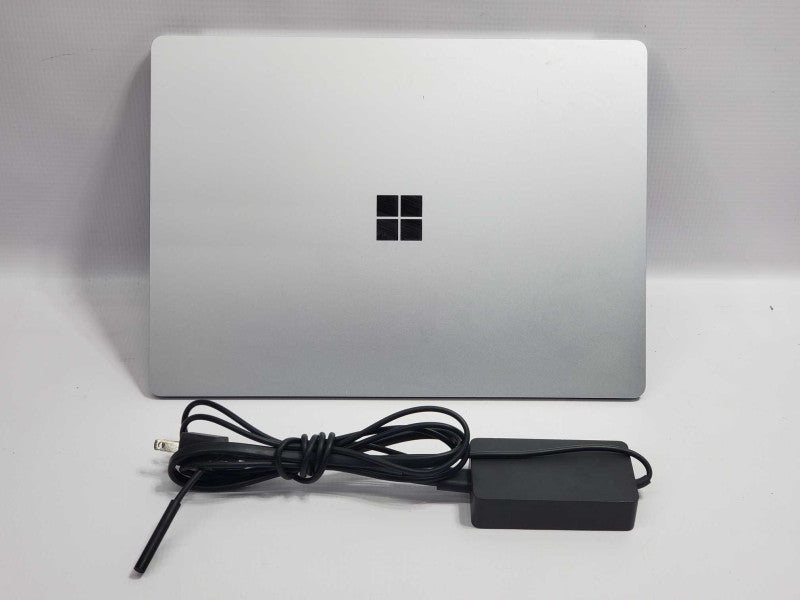 Microsoft Surface Laptop 3 (1867) i5-1035G7 8GB RAM 256GB Storage |