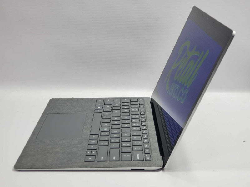 Microsoft Surface Laptop 3 (1867) i5-1035G7 8GB RAM 256GB Storage |
