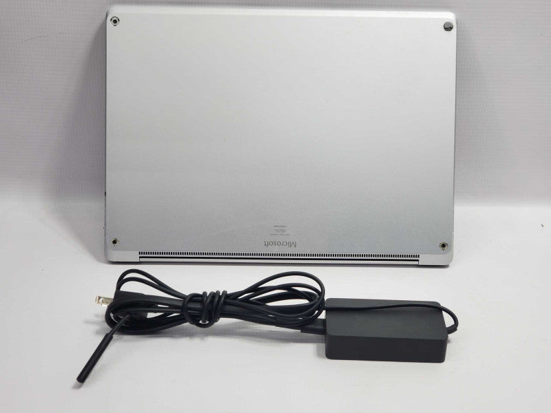 Microsoft Surface Laptop 3 (1867) i5-1035G7 8GB RAM 256GB Storage |