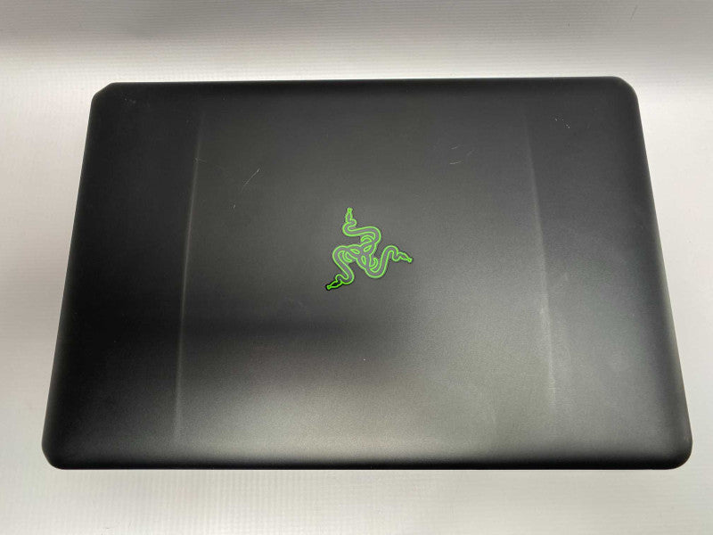 RAZER RZ09-0102 with i7-4720HQ PCU 8GB RAM & 2X 256GB M-SATA  -
