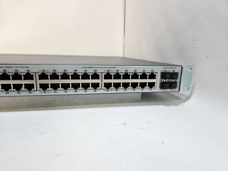 HP E3800 48G-4SFP J9576A 48-Port Switch With Rack Mount Ears **READ** )