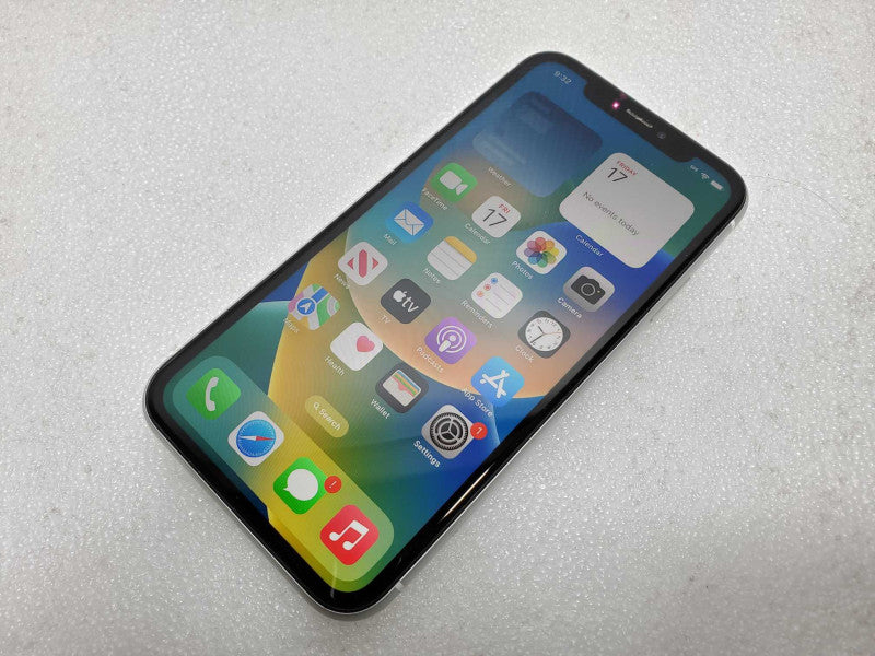 Apple iPhone XR - 128 GB - White (