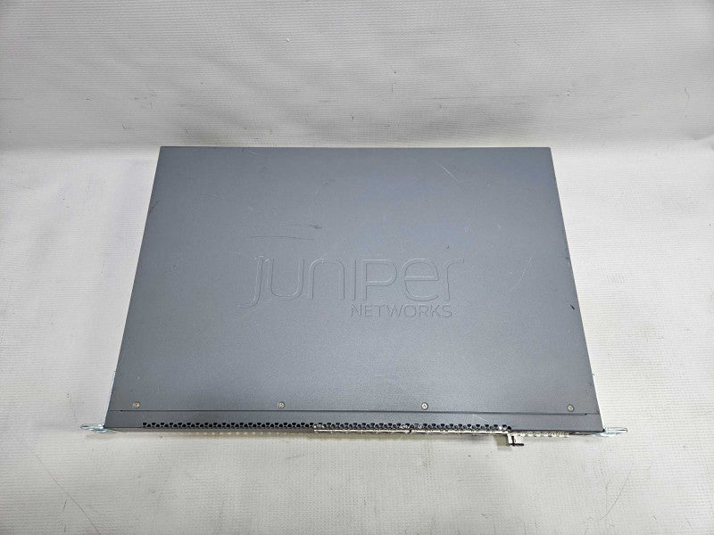 Juniper Networks EX3300-24T Gig Switch Rev.D )