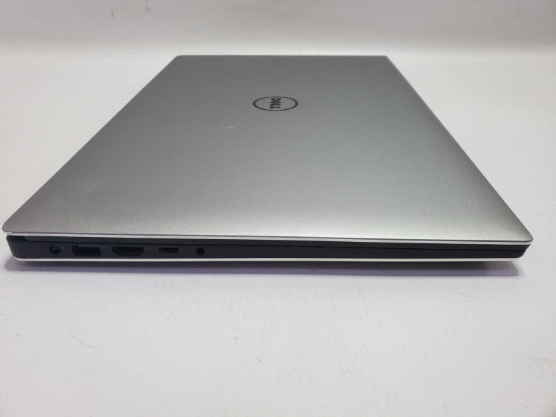 Dell XPS 15 9550 15\\" i7-7700HQ 2.80GHz/16GB 250GB SSD, GTX1050, NO BATTERY/AC ~