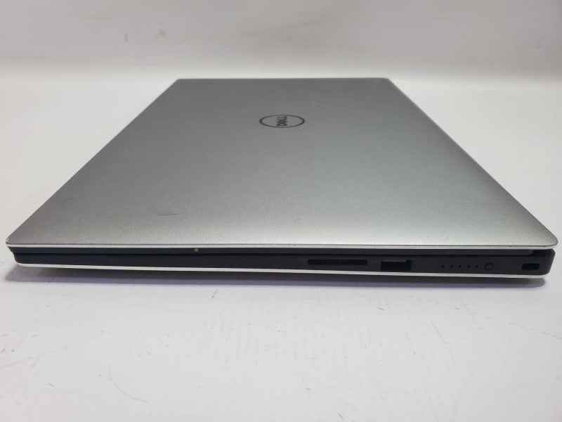 Dell XPS 15 9550 15\\" i7-7700HQ 2.80GHz/16GB 250GB SSD, GTX1050, NO BATTERY/AC ~