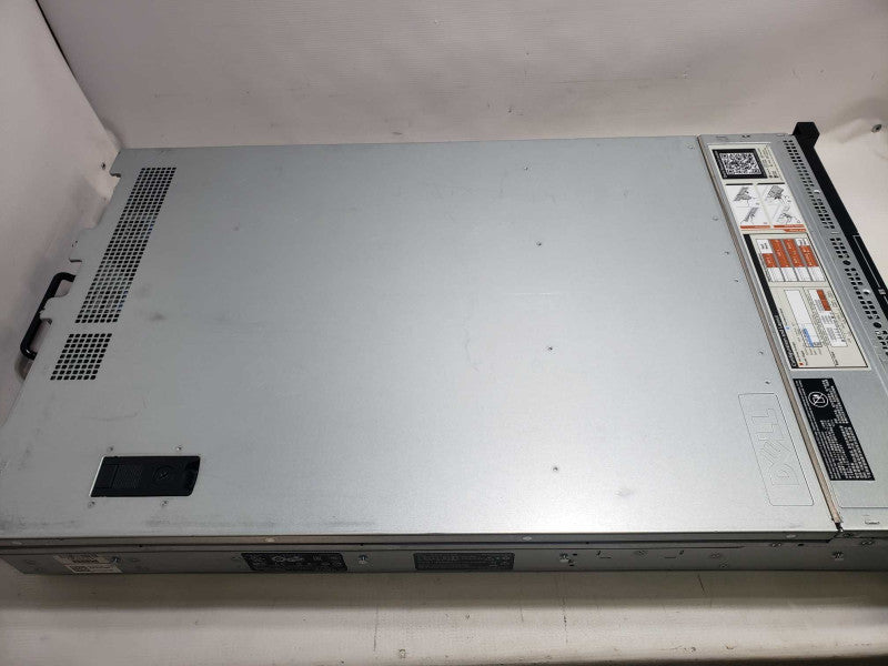 Dell PowerEdge R820 2x Xeon E5-4620 v2 @ 2.60GHz 128 GB DDR4 RAM 2x PSU )