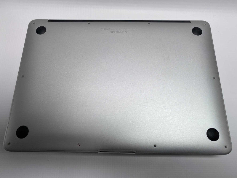 MacBook Air Early 2015 13-inch with i5 CPU 4GB RAM & 250GB Storage -