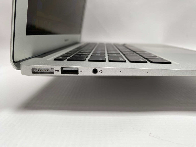 MacBook Air Early 2015 13-inch with i5 CPU 4GB RAM & 250GB Storage -