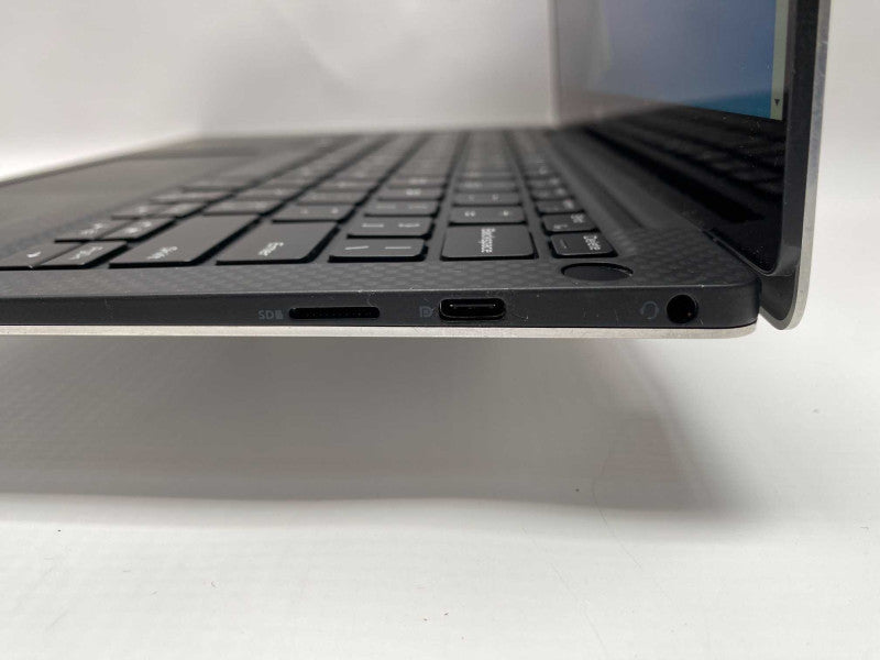 DELL XPS 13 9370 with i7-8550U CPU 8GB RAM & 256GB NVMe Storage  -