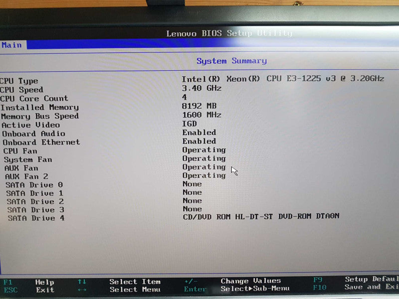 lenovo TS140 Xeon E3-1225 v3 @ 3.20ghz / 8gb ram / READ #