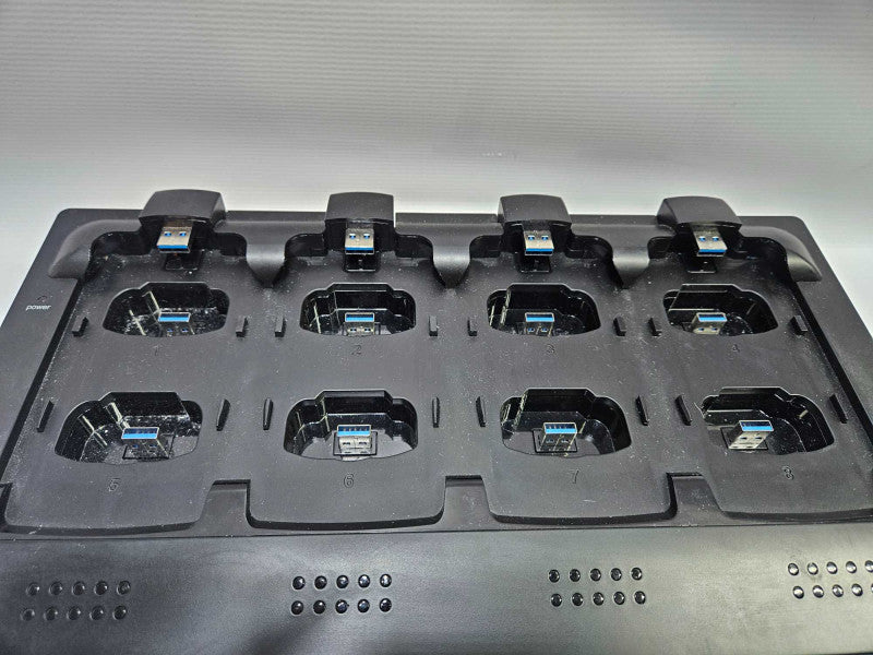 Shure MXWNCS8 Charging Station With 2x MXW8 Z10 and 2x Beta 58A Mics )