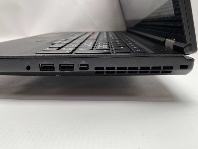 Lenovo P51 with Xeon E3-1505M v6 CPU 32GB RAM  7 512GB SSD Storage  -